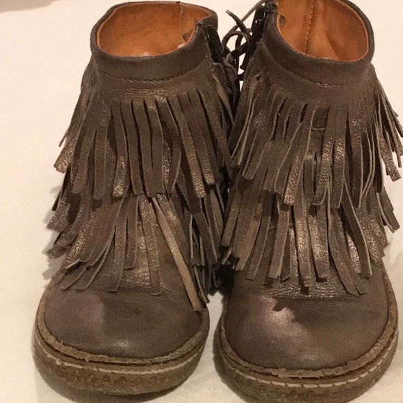 dera Other - 🔴💥HP💥ITILIAN KIDS FRINGE BOOTS